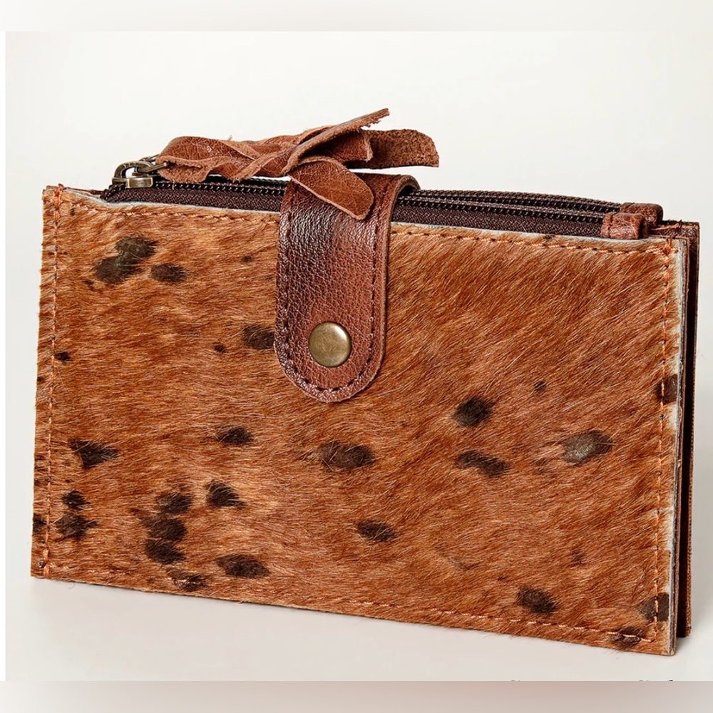 Western Brown Cowhide Leather Zip Wallet - Picture 1 of 3
